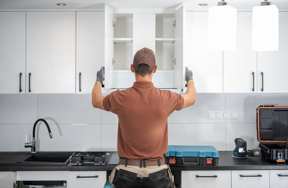 Fixing Common Issues: Troubleshooting & Maintenance for Kitchen Cabinet Hinges & Hardware